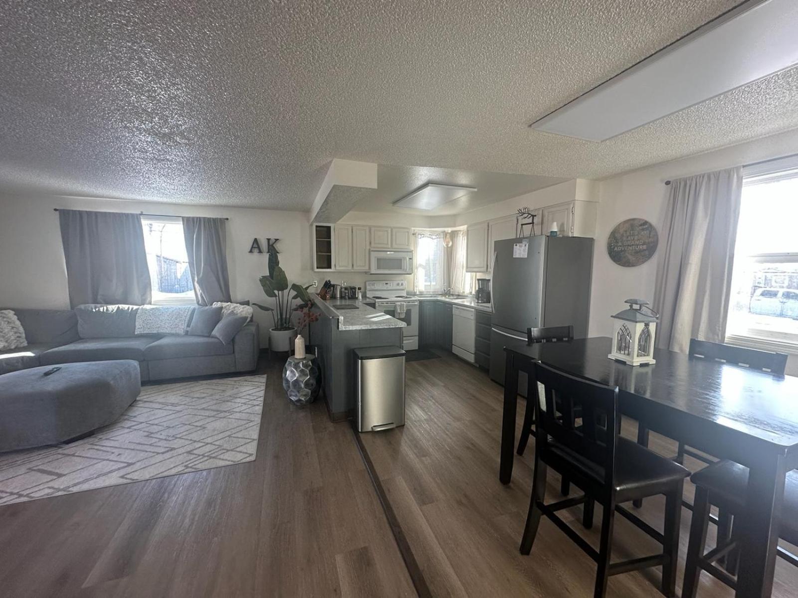 פיירבנקס Newly Remodeled Relaxing Stay Near Downtown מראה חיצוני תמונה